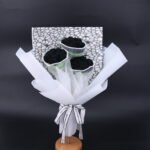 Handcrafted Black Crochet Bouquet - 图片 6